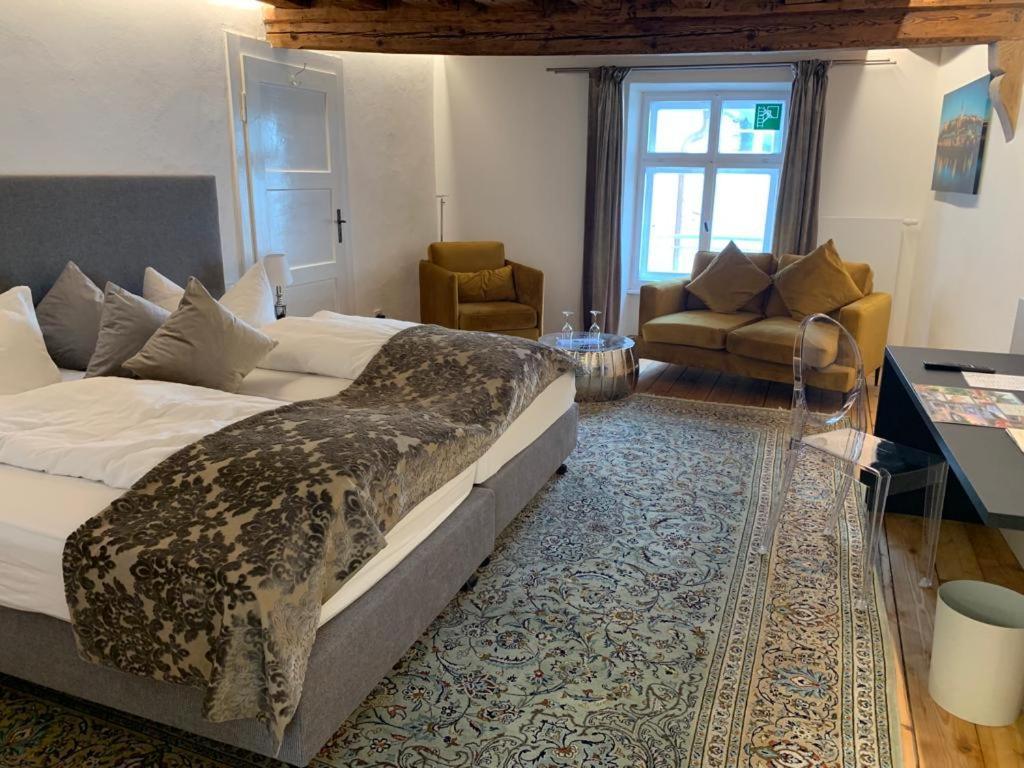Hotel Post Burghausen Exteriör bild