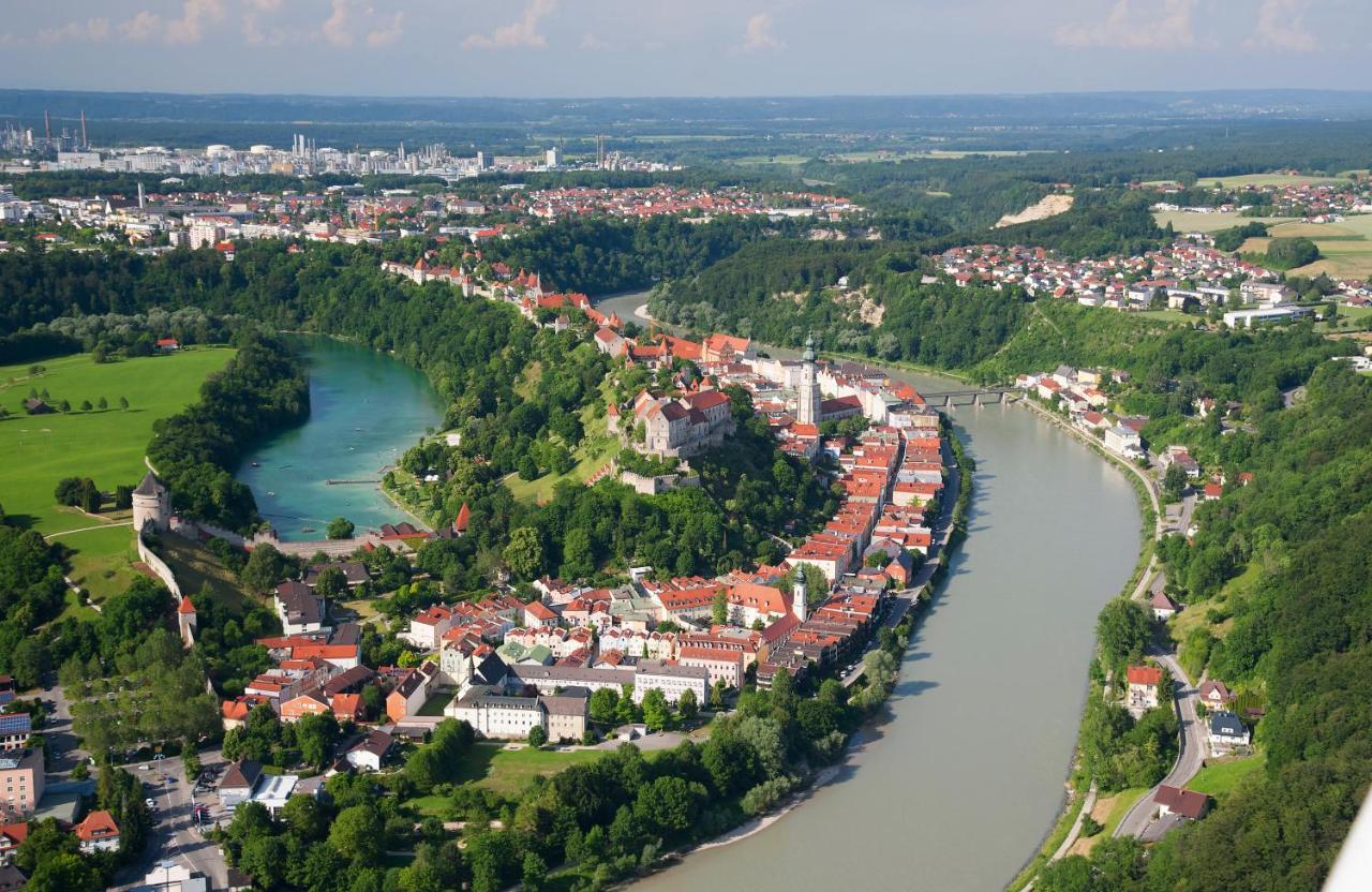 Hotel Post Burghausen Exteriör bild